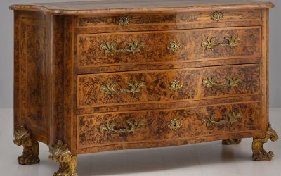 Come riconoscere lo stile di un mobile antico